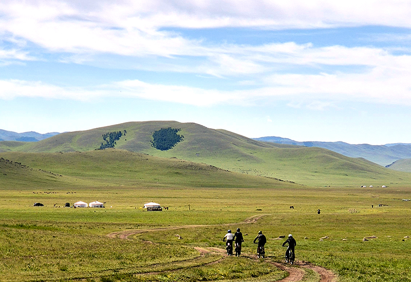 Mountain biking tour in Mongolia